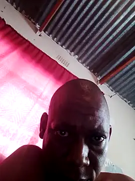 smallt98 online show from February 16, 8:02 am