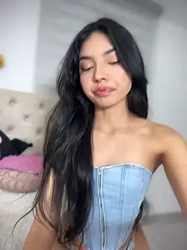 jadelaurent online show from July 5, 12:48 am