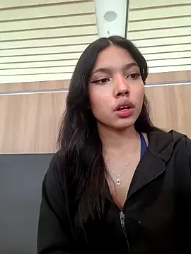 jadelaurent online show from June 1, 6:29 pm