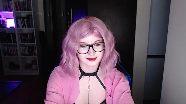 LunaXcherry online show from March 26, 5:44 pm