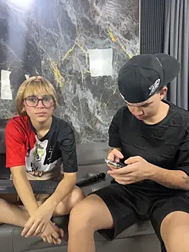 VelvetPassion online show from April 13, 8:24 pm