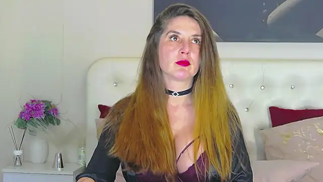 AzeliaHart online show from February 16, 12:15 pm