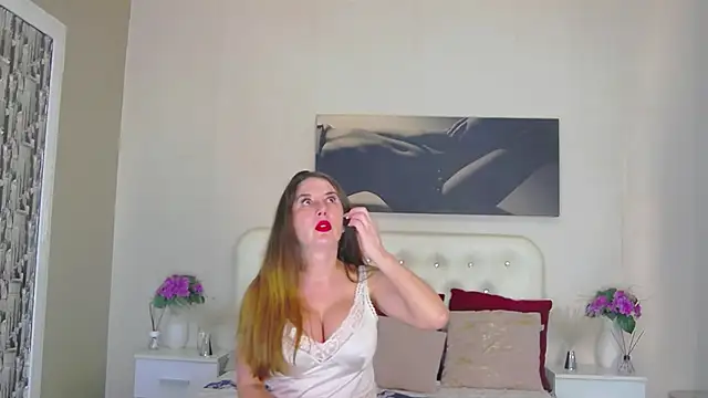 AzeliaHart online show from February 12, 5:29 am