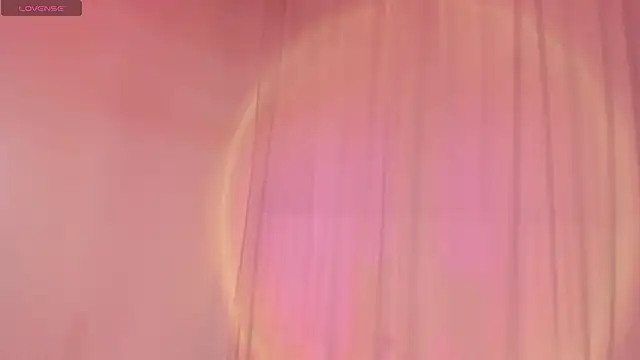 Snapshot of spicyvainilla_ chatting on February 20, 1:13 am spicyvainilla online show from February 20, 1:13 am