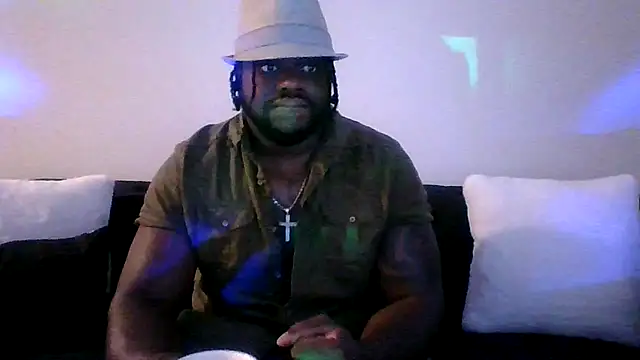 darkstallion7 online show from February 14, 4:23 am