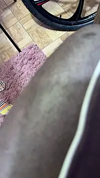 Snapshot of Ebanhot chatting on February 18, 2:31 am Ebanhot online show from February 18, 2:31 am