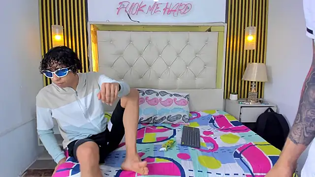 Adventurous Boys online show from March 31, 6:10 pm