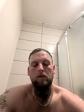 dave32000 online show from March 20, 8:43 pm