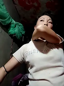 Snapshot of NAINKUTE chatting on February 14, 10:48 am NAINKUTE online show from February 14, 10:48 am