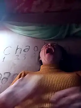 Snapshot of NAINKUTE chatting on February 10, 10:09 pm NAINKUTE online show from February 10, 10:09 pm