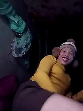 Snapshot of NAINKUTE chatting on February 10, 9:19 am NAINKUTE online show from February 10, 9:19 am