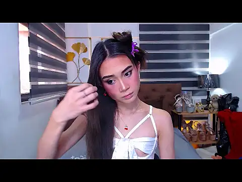 JuicyCockThea online show from May 14, 5:59 am