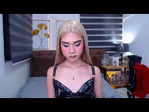 JuicyCockThea online show from May 25, 12:59 pm