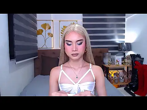 JuicyCockThea online show from May 21, 12:13 pm