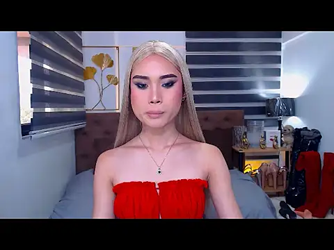 JuicyCockThea online show from April 11, 12:29 am