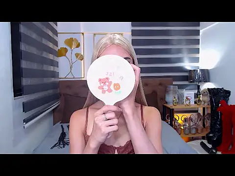 JuicyCockThea online show from May 31, 9:04 pm