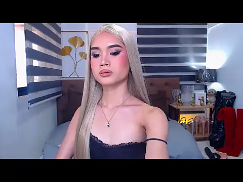 JuicyCockThea online show from April 9, 2:02 am