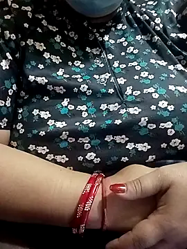 Simran 008 online show from May 6, 10:36 pm