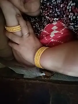 Snapshot of Simran_008 chatting on June 24, 1:04 am Simran 008 online show from June 24, 1:04 am