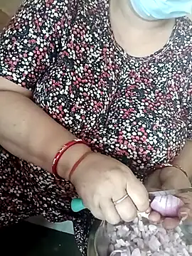 Simran 008 online show from April 18, 3:53 am
