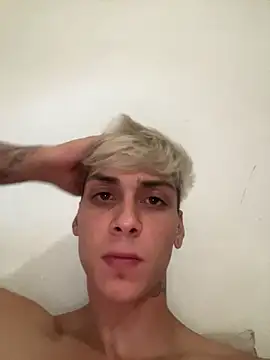 Snapshot of Babyfacenik chatting on March 2, 2:57 pm Babyfacenik online show from March 2, 2:57 pm