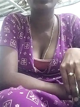 Snapshot of telugusailaja chatting on February 12, 5:34 pm telugusailaja online show from February 12, 5:34 pm