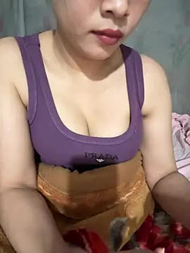 Snapshot of AYW-217 chatting on February 13, 3:23 pm AYW-217 online show from February 13, 3:23 pm