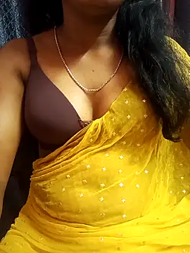 Snapshot of manu_sexy_ chatting on February 22, 5:36 pm manu sexy online show from February 22, 5:36 pm