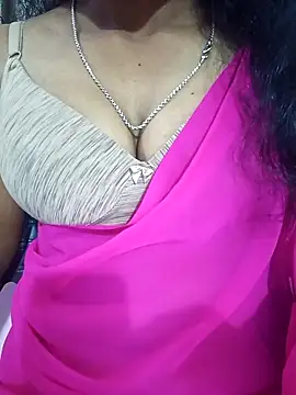 Snapshot of manu_sexy_ chatting on March 2, 10:00 am manu sexy online show from March 2, 10:00 am