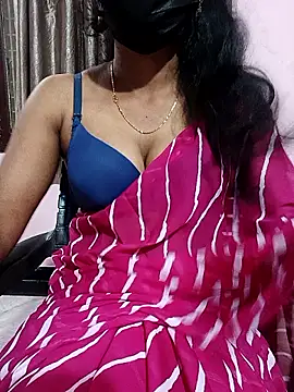 manu sexy  online show from March 11, 5:40 pm