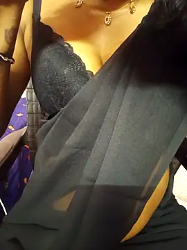 manu sexy  online show from April 4, 5:08 pm