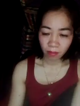 Snapshot of -Lundy- chatting on February 18, 1:25 am -Lundy- online show from February 18, 1:25 am