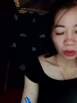 Snapshot of -Lundy- chatting on February 21, 4:58 am -Lundy- online show from February 21, 4:58 am