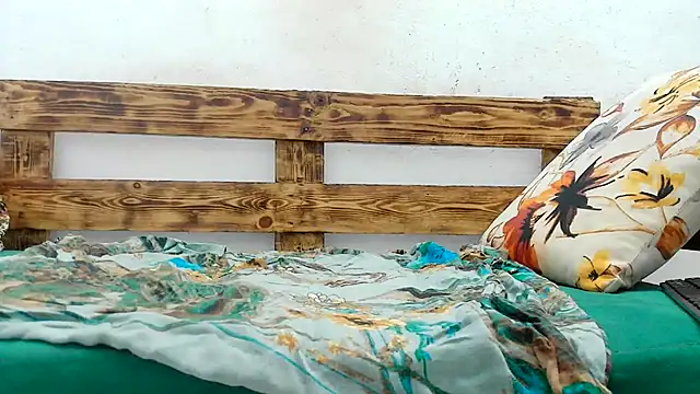 elfaty online show from April 10, 4:25 pm