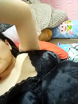 Strawberry-wet online show from April 26, 8:55 am