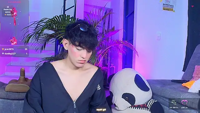 max femboy online show from May 5, 10:46 pm
