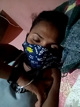 Snapshot of punita-s chatting on February 17, 1:19 pm punita-s online show from February 17, 1:19 pm