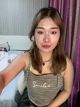 Snapshot of A-cola chatting on June 22, 12:02 pm A-cola online show from June 22, 12:02 pm