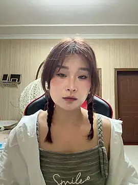 Snapshot of A-cola chatting on February 25, 10:48 am A-cola online show from February 25, 10:48 am