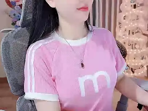 Agnelyn    online show from March 25, 3:00 pm