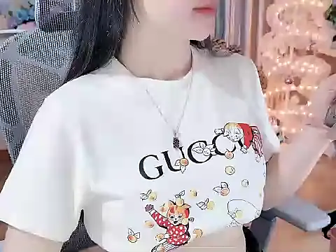 Agnelyn    online show from July 24, 11:23 pm