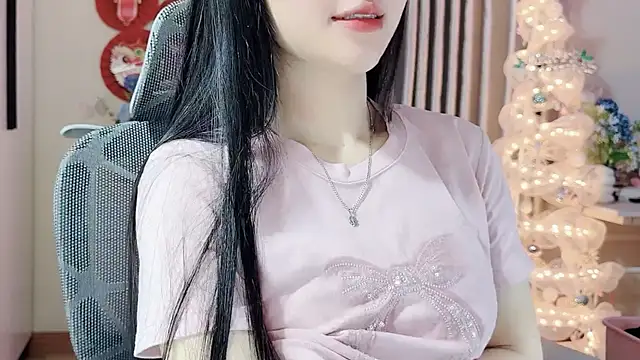Snapshot of Agnelyn___ chatting on May 3, 3:26 pm Agnelyn online show from May 3, 3:26 pm