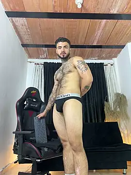 Benjii Carter1 online show from May 12, 1:13 am