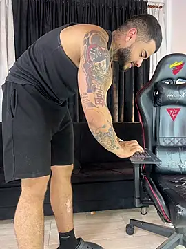 Benjii Carter1 online show from March 5, 3:14 am