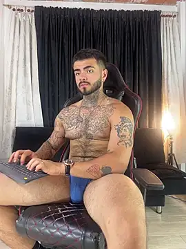 Benjii Carter1 online show from March 4, 4:31 am