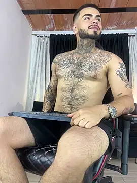 Benjii Carter1 online show from March 21, 2:46 am