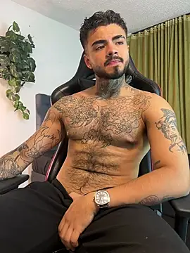 Benjii Carter1 online show from June 26, 1:00 am