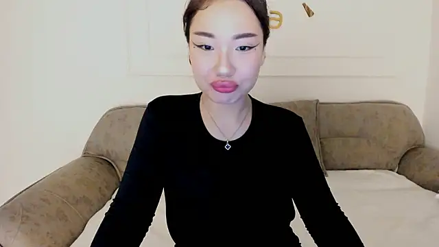 sexaxion lee online show from March 12, 5:50 pm