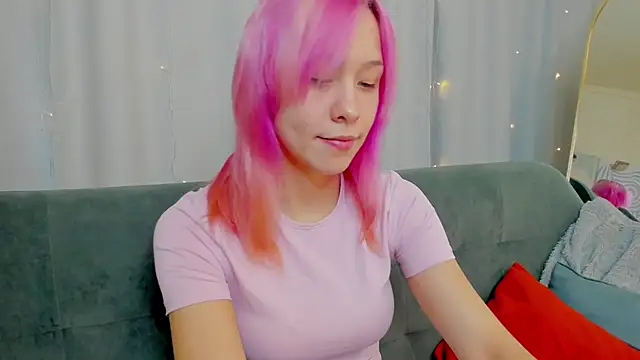 EmilyTrase online show from April 2, 1:13 am