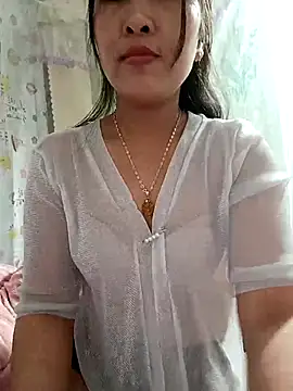 Ella lee18 online show from March 1, 11:16 pm